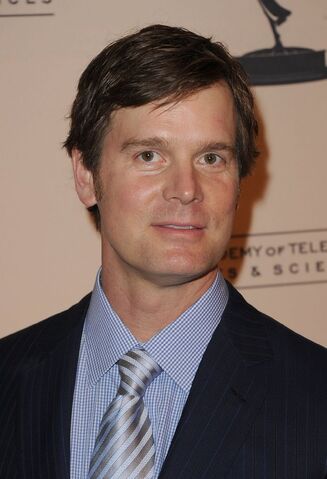 File:Peter Krause.jpg