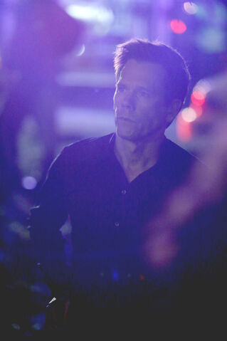 File:The Following 1x06-6.jpg