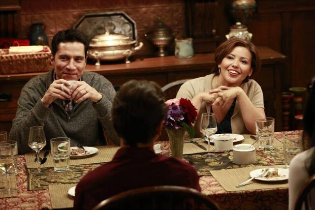 Fichier:The-Fosters-1x06-Saturday-7.jpg