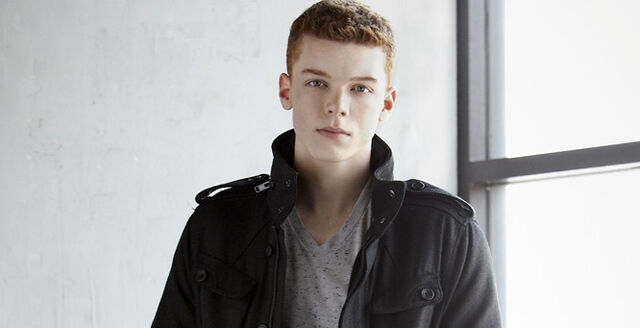 File:Cameron-monaghan-the-giver.jpg