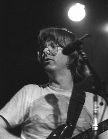 File:469px-Phil-Lesh.gif