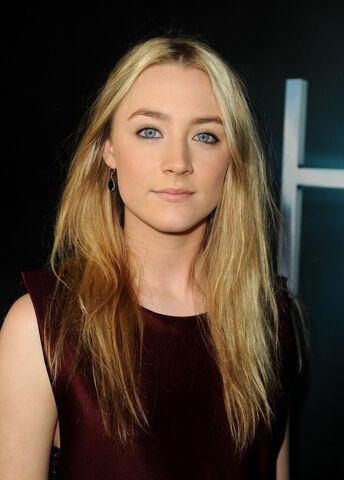 File:Saoirseronanthehostpremiere.jpg