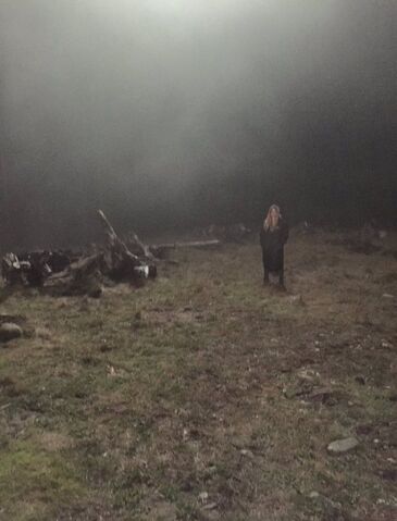 File:Fallen - BTS 15.jpg