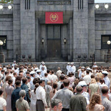 Justice-Building-the-hunger-games-29038079-477-476.jpg