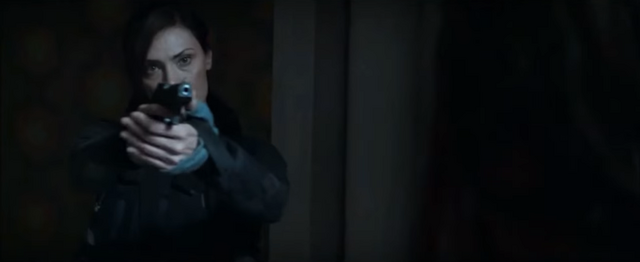 Archivo:Jackson apuntando a Katniss.png