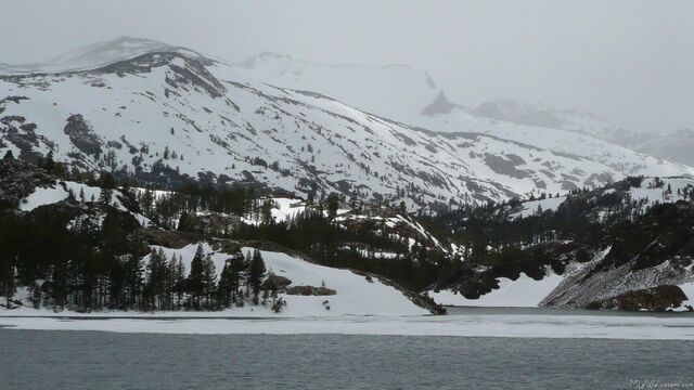 File:Arena Mountains.jpg