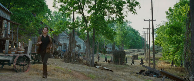 File:Hunger-games-district-12.jpg