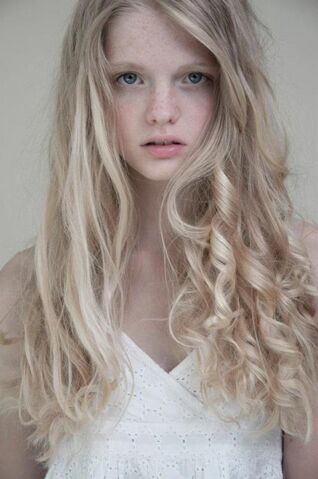File:MarianneforLiza.jpg