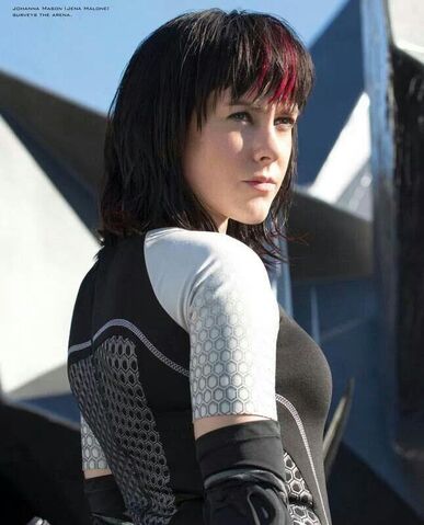 File:Johannacatcingfire.jpg
