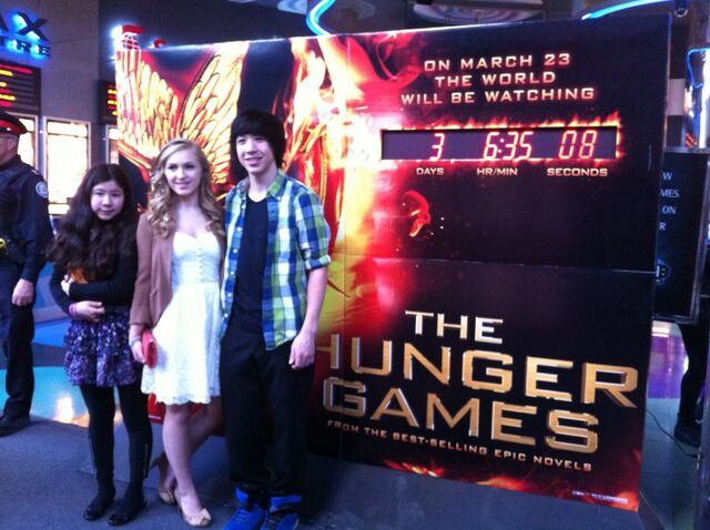 File:Hunger Games Premiere.jpg