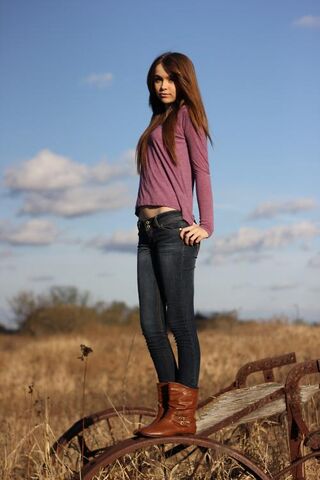 File:Purple shirt.jpg