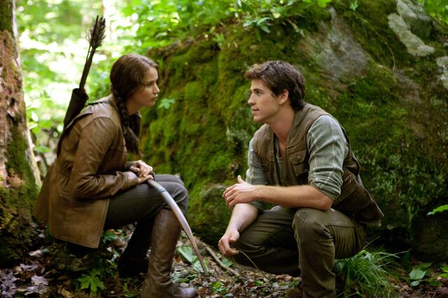 File:Katniss-Gale-UHQ.jpg
