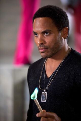 File:Lenny-kravitz-cinna.jpg