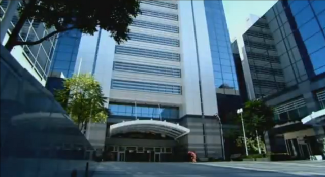 File:Exterior Reynholm.png