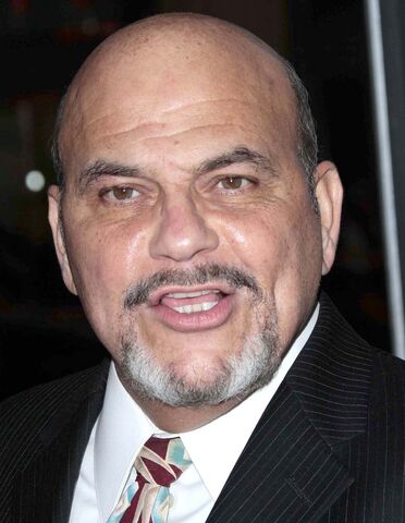 File:Jon-polito-premiere-gangster-squad-01.jpg