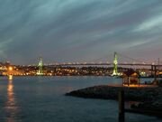 MacdonaldBridgeWikipediaCommons