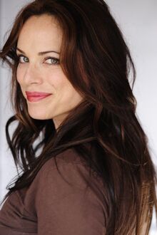 Kristin Minter-01