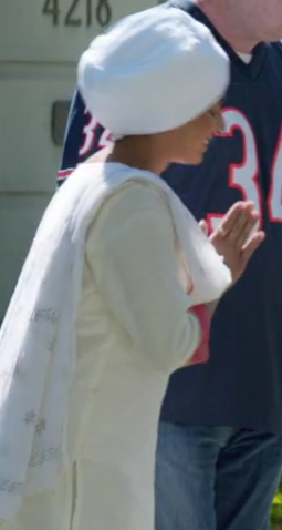 File:Uncle Gary's Wife.png