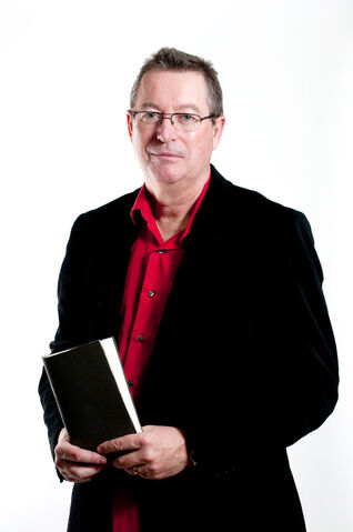 File:Author-ericwalters.jpg