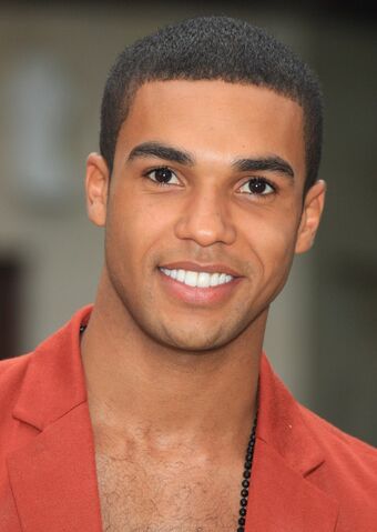 File:Lucien Laviscount .jpg