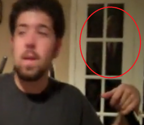 File:VIncent's fifth slender sighting.png