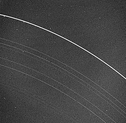 File:615px-Uranian rings PIA01977 modest.jpg