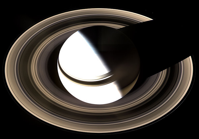 File:Rings of Saturn.png