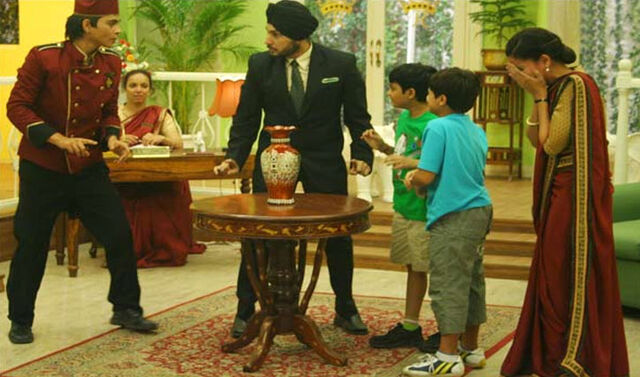 File:04 Hotel Hangout.jpg