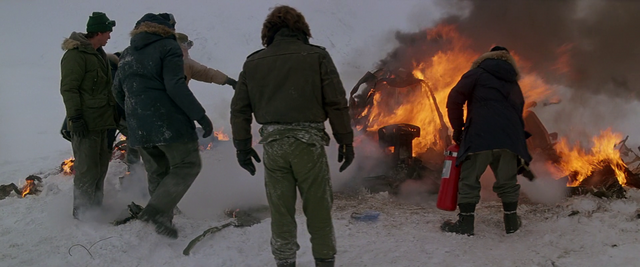 File:Norge helicopter wreckage - The Thing (1982).png