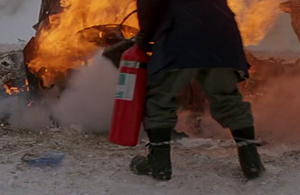 Fire Extinguisher (1) - The Thing (1982)