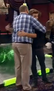 Max-and-Hank-father-and-son-hug-max-thunderman-38369764-222-375