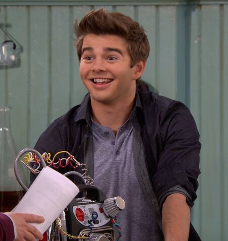 File:Maxgrinnygrin.jpg