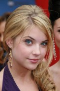 File:122px-Ashley Benson-8.jpg