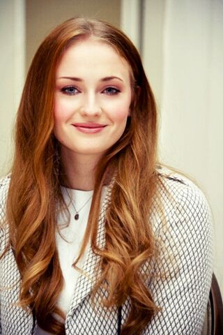 File:Sophieturner.jpg