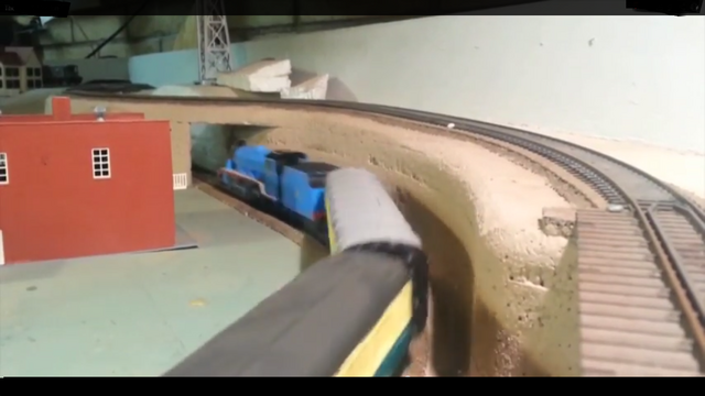 File:ThomasandGordon15.png
