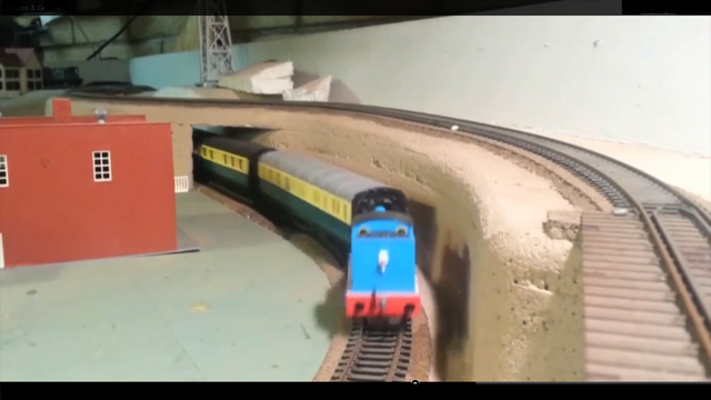 File:ThomasandGordon14.png