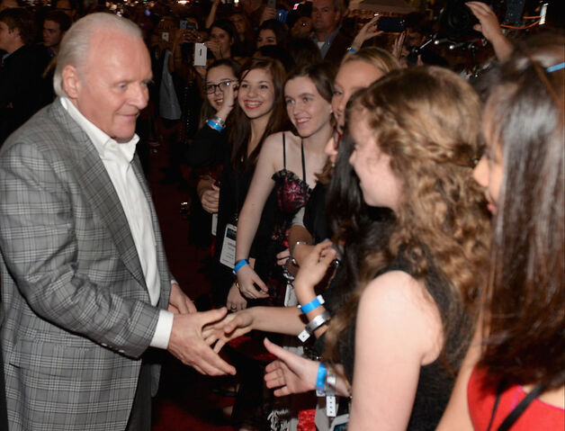 File:Thor premiere5.jpg