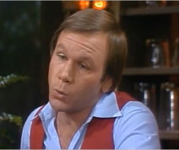 File:Mike Bartender Baisdell.jpg