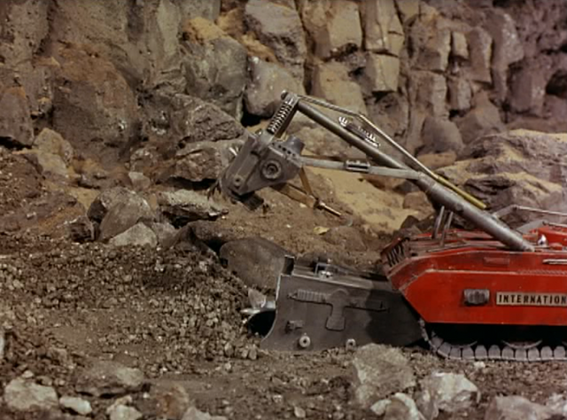 File:Mi654.png
