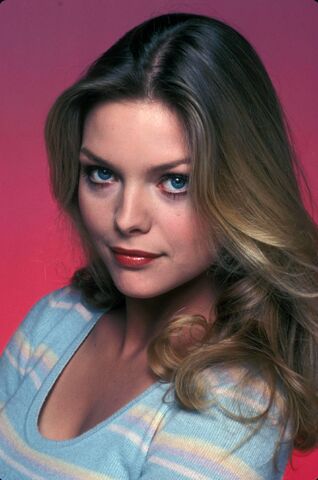 File:MichellePfeiffer.jpg