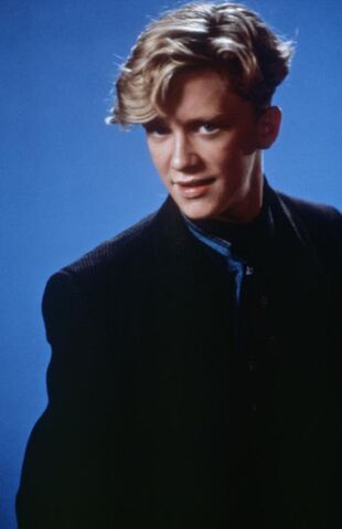 File:AnthonyMichaelHall.jpg