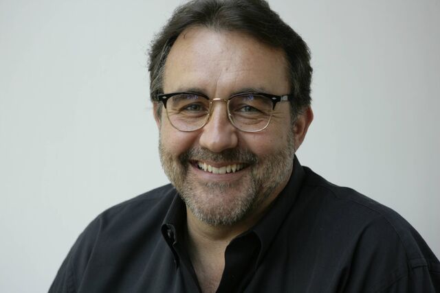 File:Don Hahn Portrait.jpg