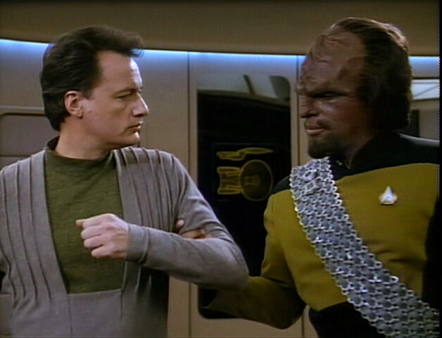 File:TNG3.13DejaQ.jpg