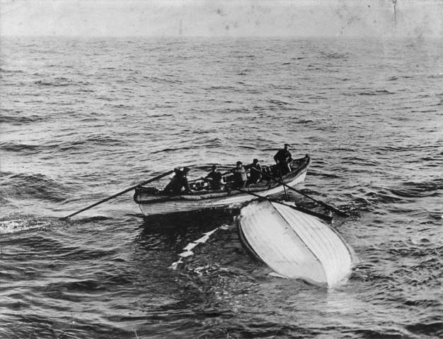 File:BoatBbyMB.gif