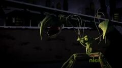 TMNT12 Snake attack.jpg
