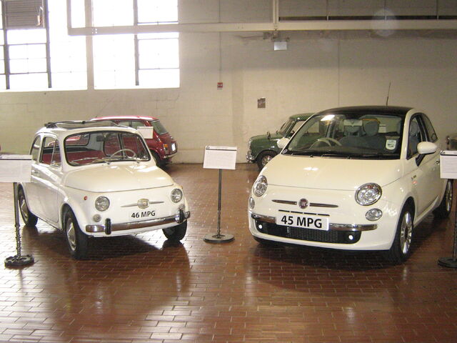 File:1966 Fiat Nuova 500F and 2008 Fiat 500.jpg