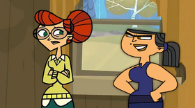 Eva&ScarlettIgnored