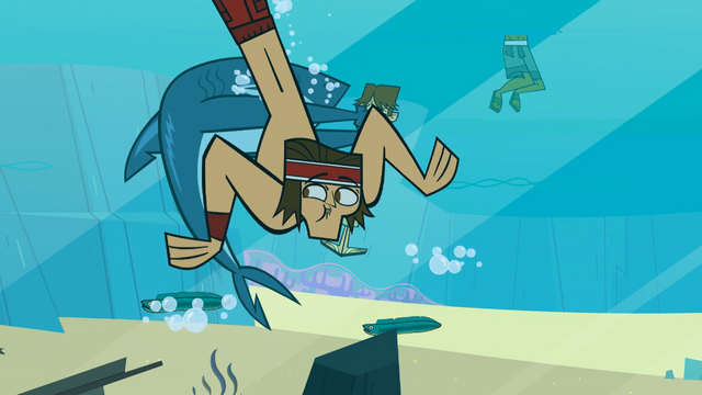 File:Tylerswimming.png