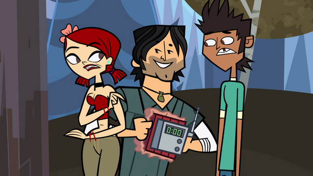 File:Chrisscaredmikeandzoey.png