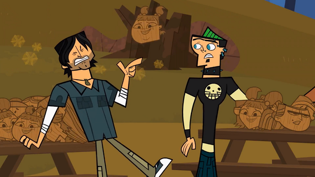 File:Woodenchrisknock.png